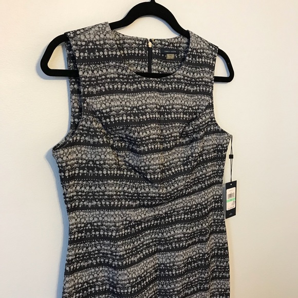 Shades of blue shift dress - Picture 2 of 6